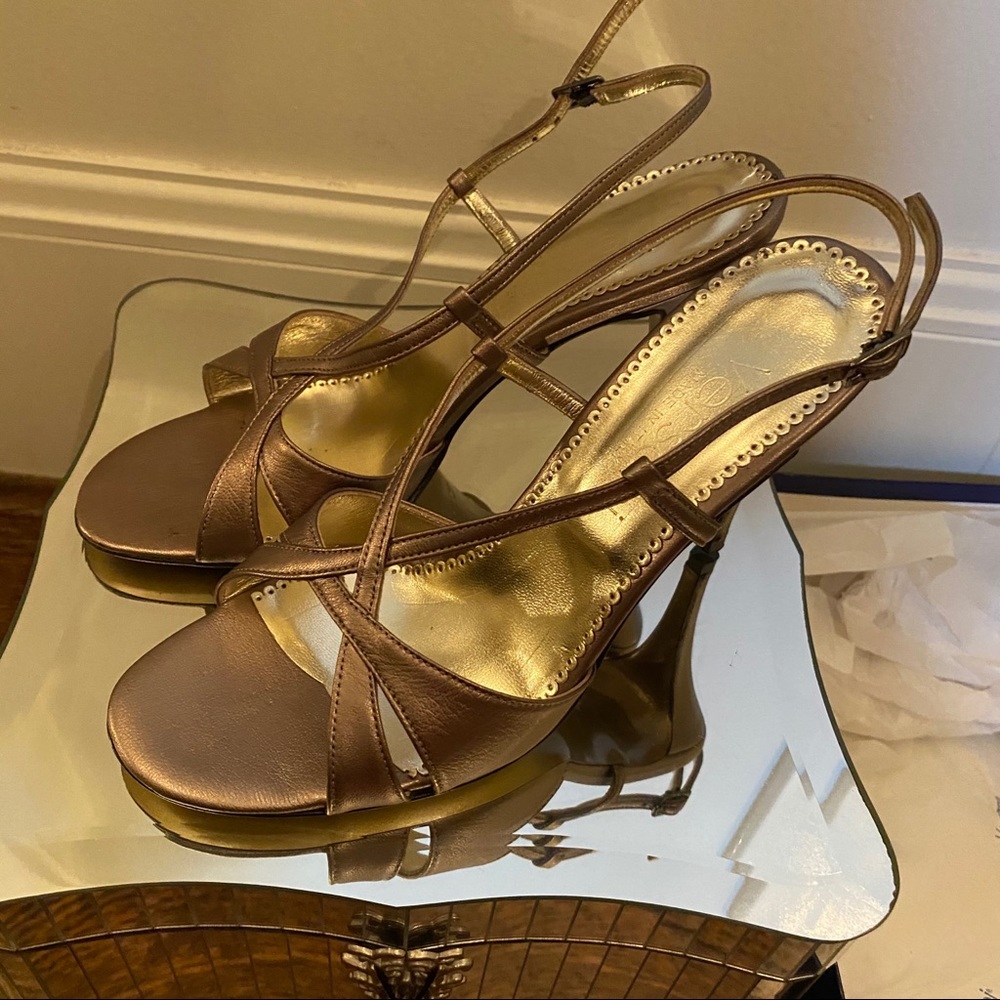 Versani Italy Pewter Leather Sandals Size 7